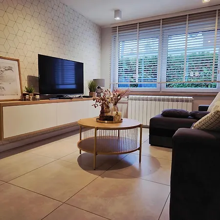 Mierzyn Sauna & Jacuzzi Miedzychod