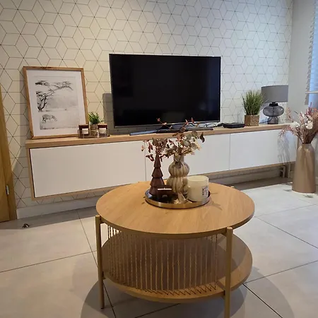 Mierzyn Sauna & Jacuzzi Appartement